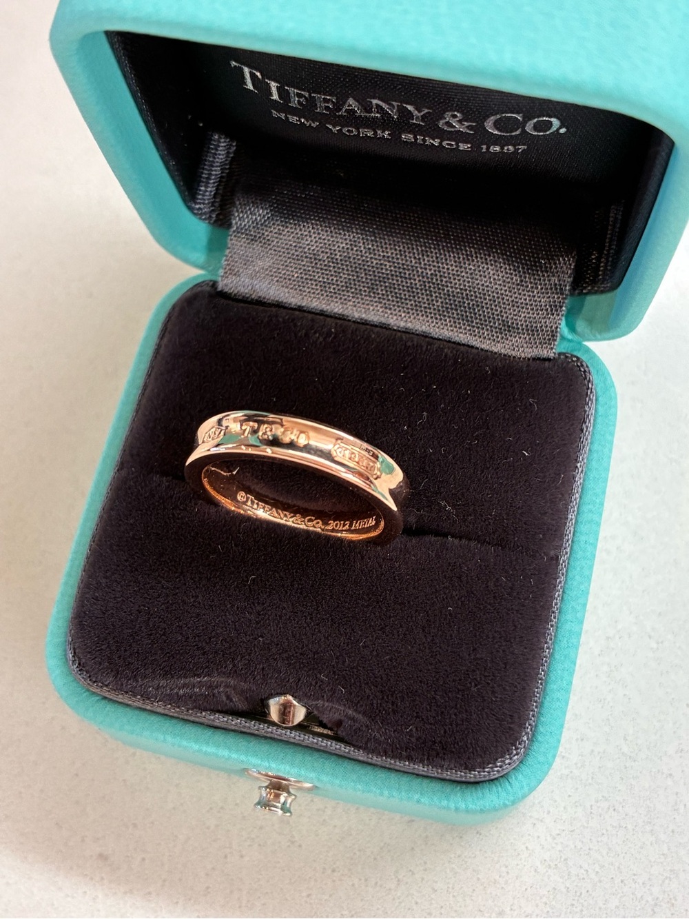 Tiffany & Co. Women’s Ring in size 5